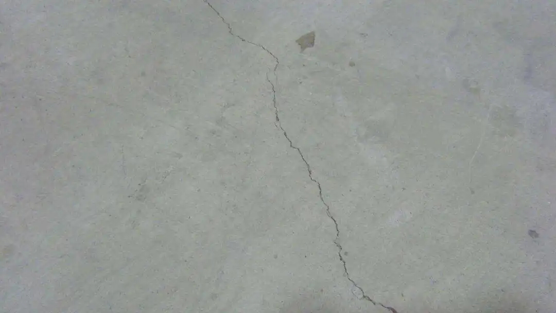 地暖回填后，地面開裂怎么辦？